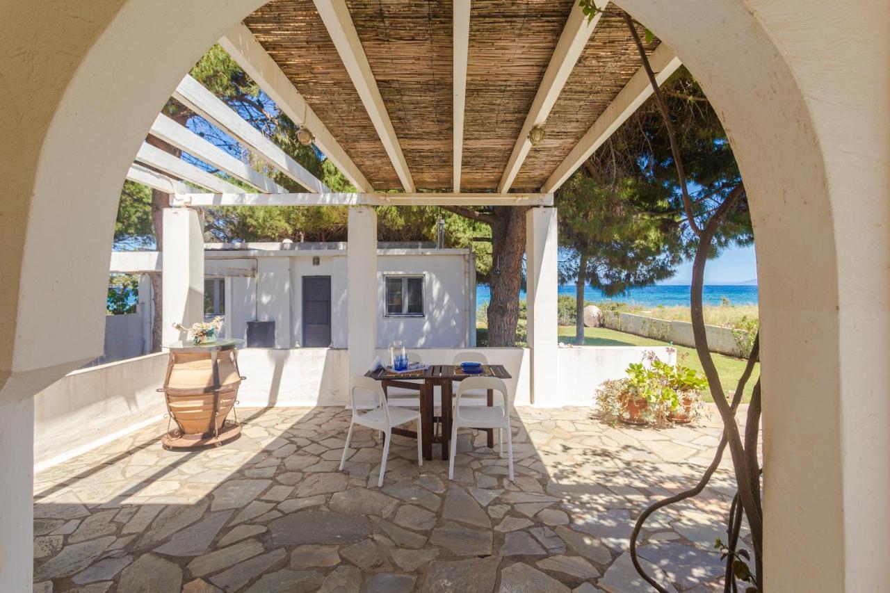 "Nirvana Seaside" By The Beach Néa Mákri Exterior foto